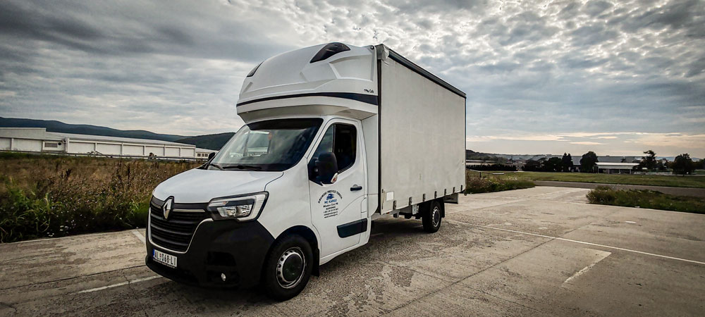 Renault Master sa ceradom